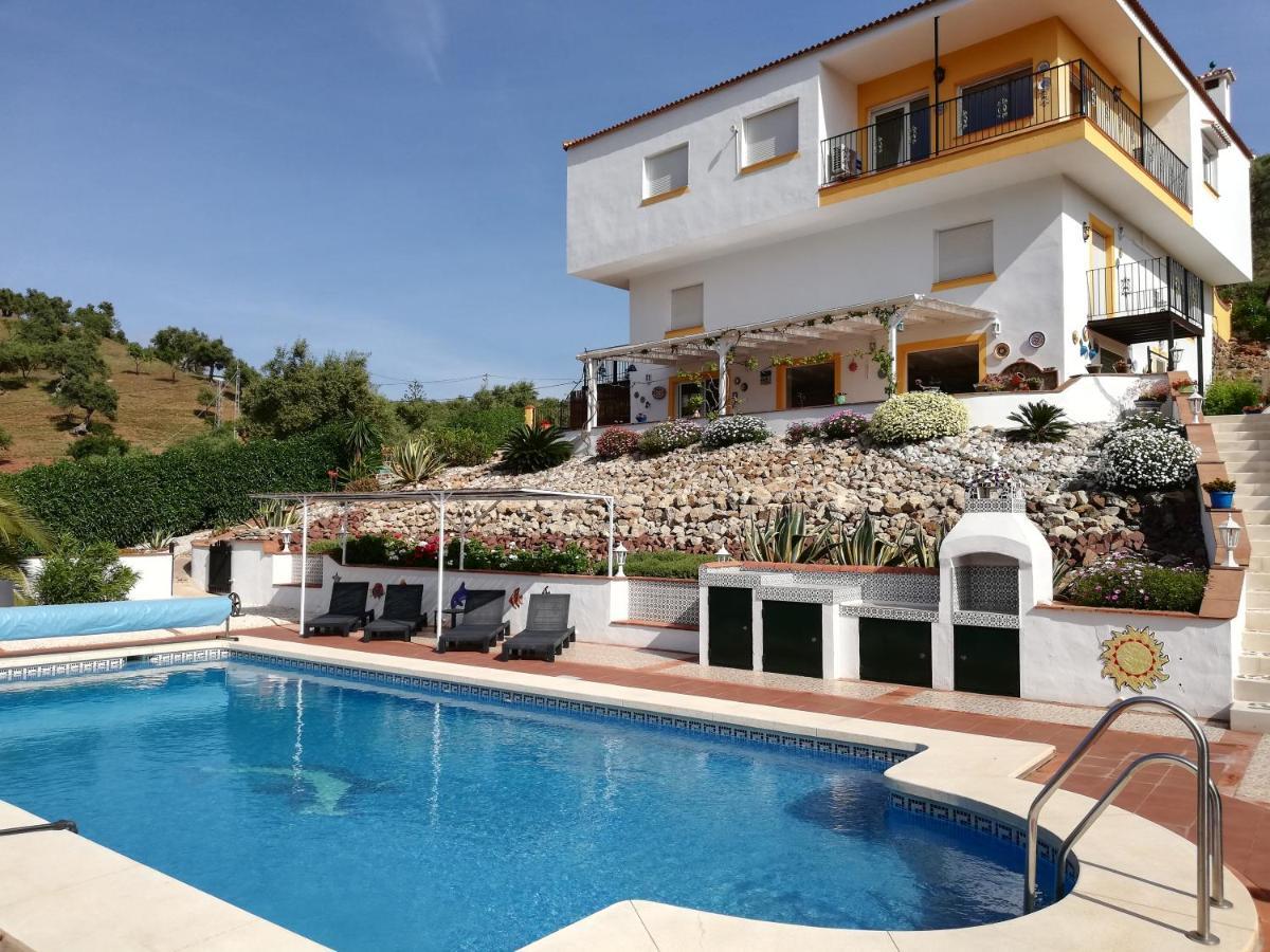 B&B Casa El Corasueno Almogia Luaran gambar